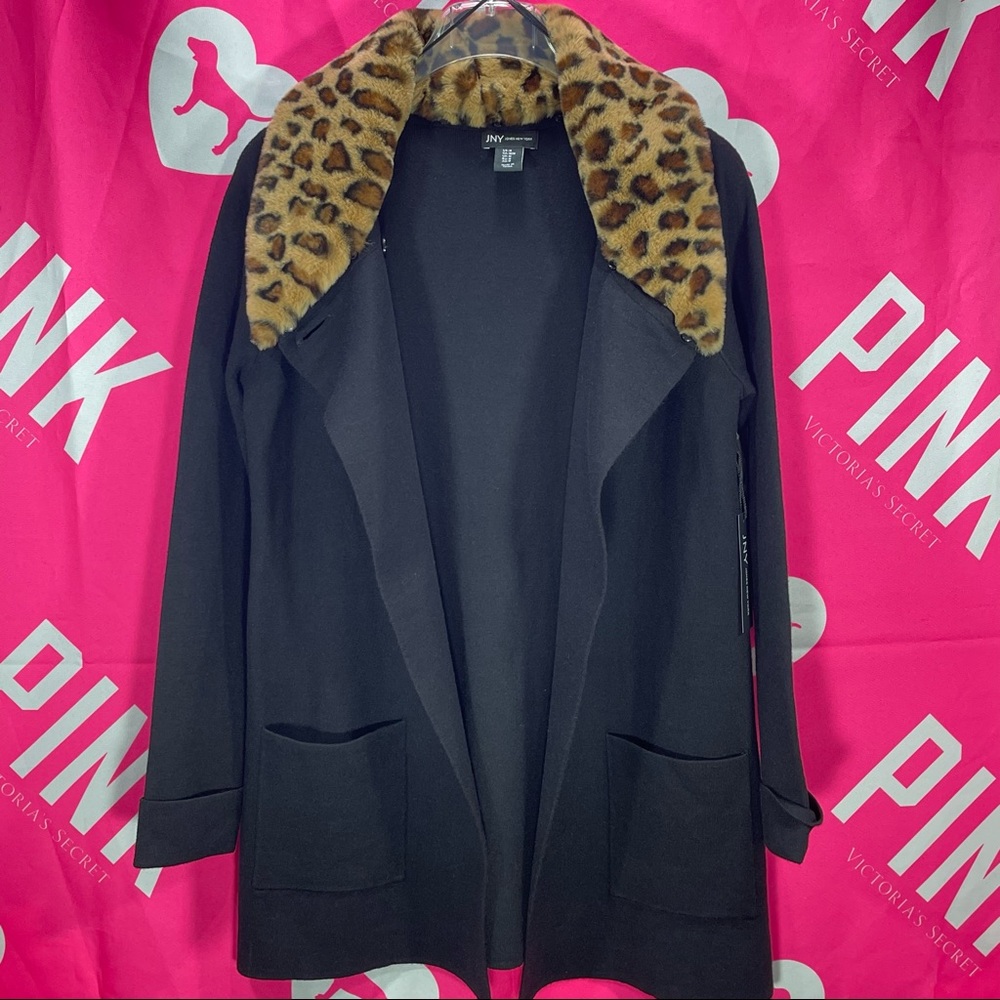 BNWT Jones New York Sweater Cardigan Black Cheetah Leopard Fur Collar Medium